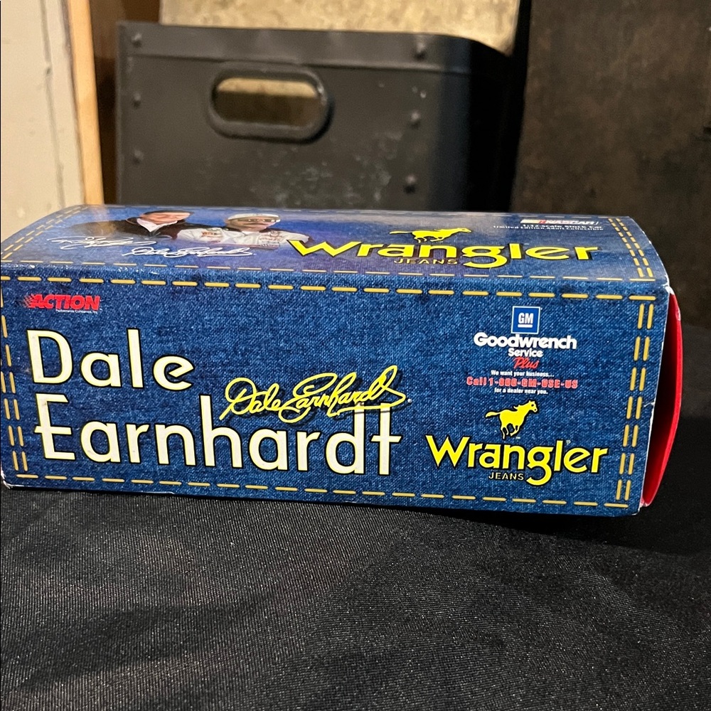 Wrangler Dale Earnhardt Blue Collectible Box
